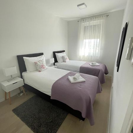 New Modern Apt Near Old Town - Private Parking 자다르 외부 사진