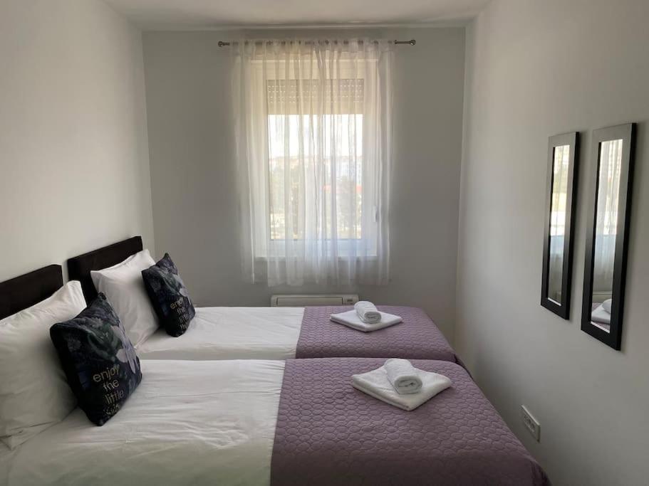 New Modern Apt Near Old Town - Private Parking 자다르 외부 사진