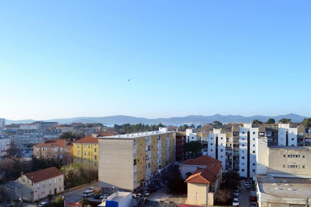 New Modern Apt Near Old Town - Private Parking 자다르 외부 사진